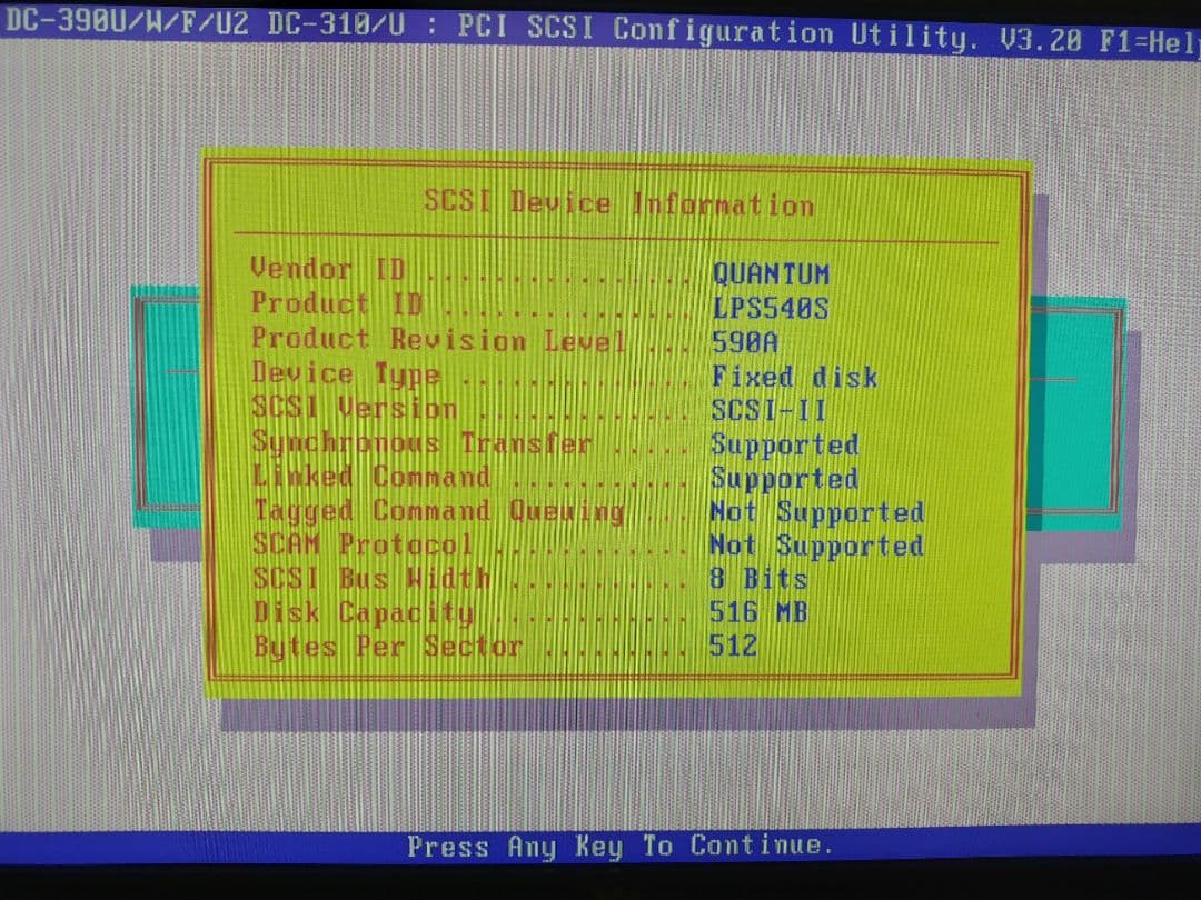 Apple純正 Quantum LPS540S 500MB SCSI HDD