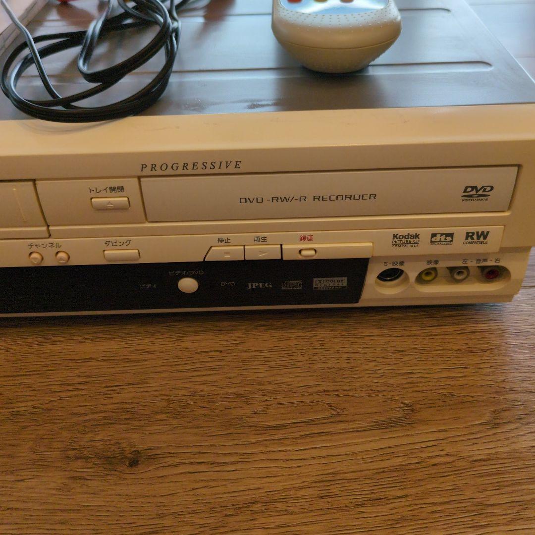 お値下げ DX ビデオ一体型DVDレコーダー DVR200E3