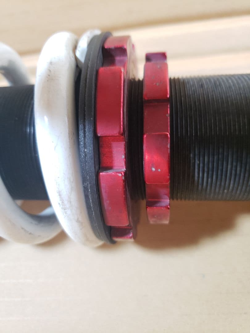 c*s様 Spiegel シュピーゲル プロス ペックネオ車高調　ダイハツエッセ