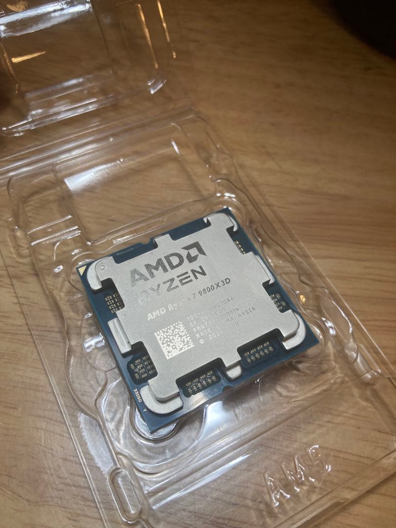 AMD Ryzen 7 9800x3d 国内正規品　ジャンク