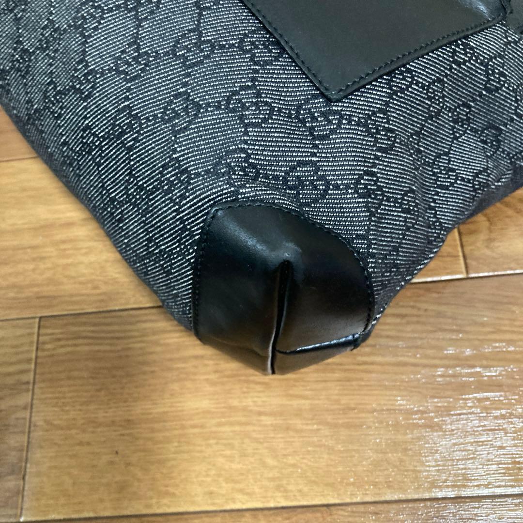 グッチ　トートバッグ　ブラック　レザー