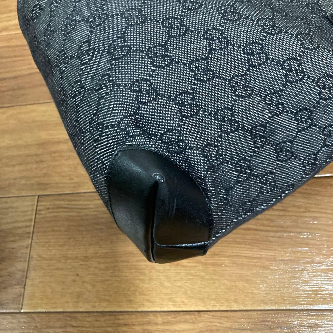 グッチ　トートバッグ　ブラック　レザー