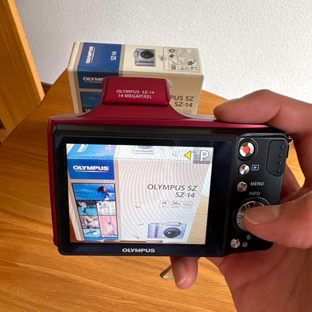 OLYMPUS SZ-11 デジタルカメラ 14メガピクセル sdカード無し