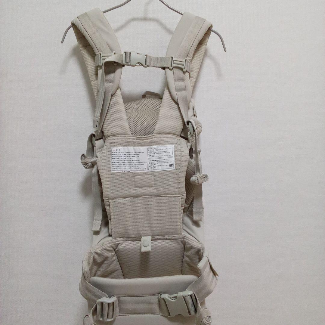 Pittoresk BABY CARRY ON ピトレスク　抱っこ紐