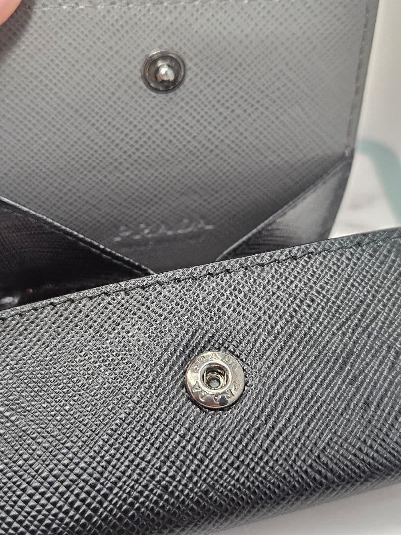 PRADA プラダ サフィアーノレザー ケース ブラック