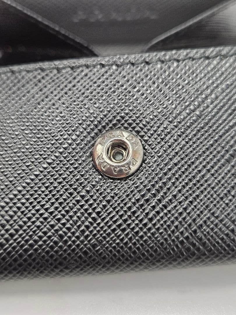 PRADA プラダ サフィアーノレザー ケース ブラック