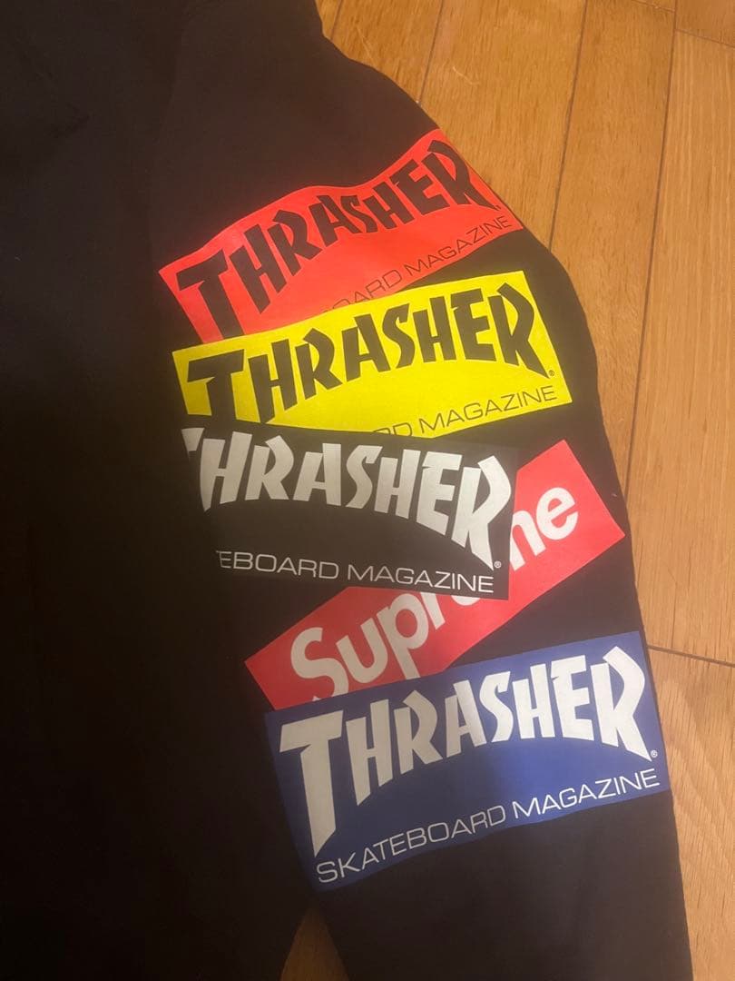 シュプリーム　パーカー　M