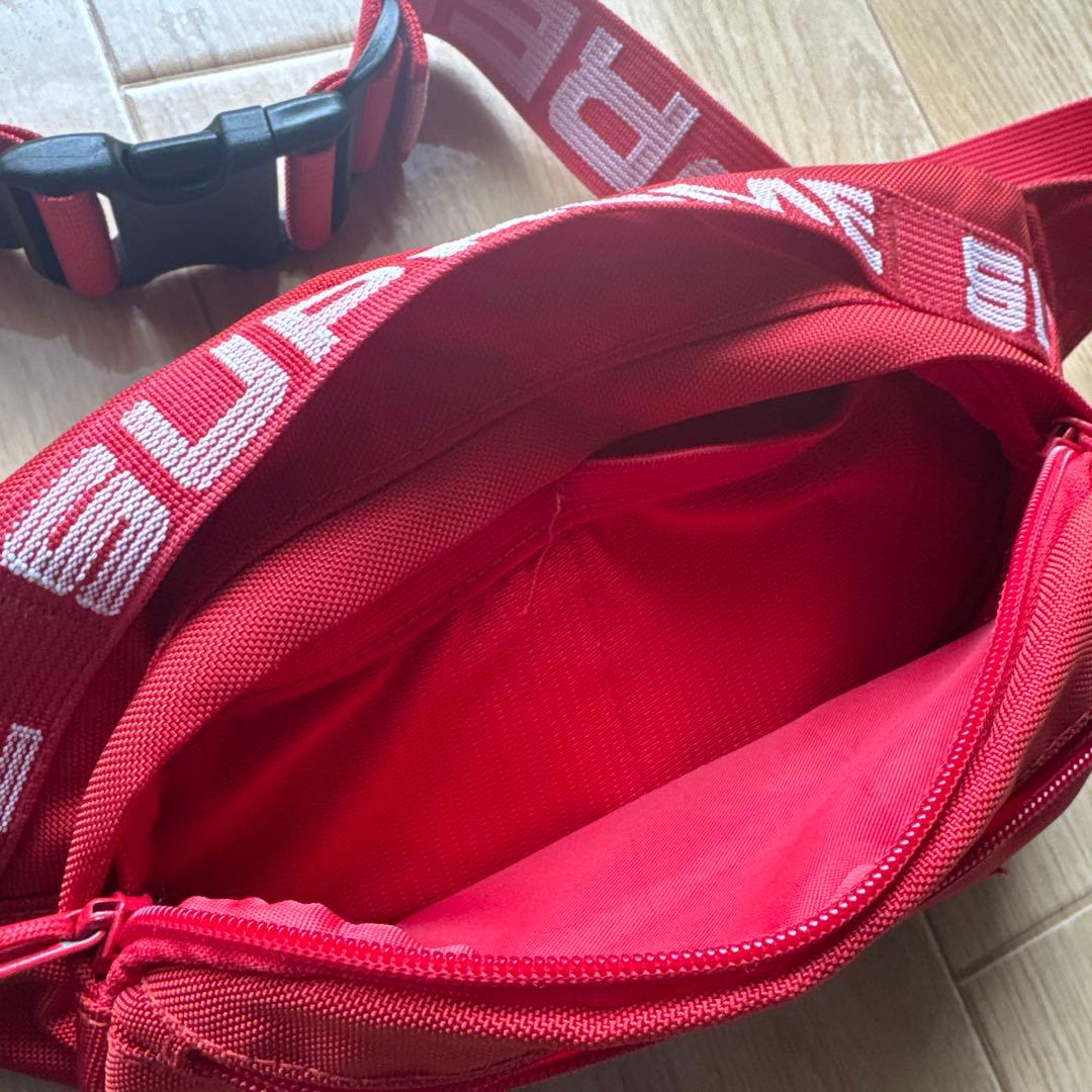 supreme ウエストバック