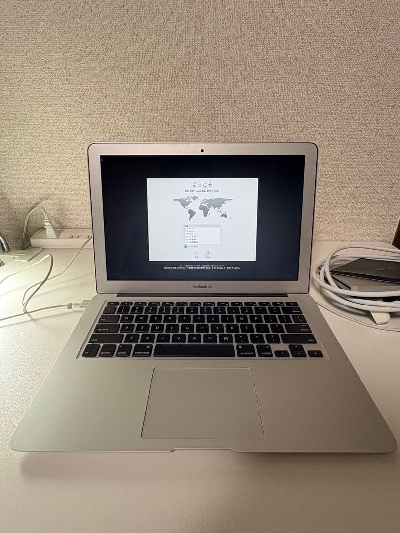 MacBook Air 13インチ シルバー 充電器付き