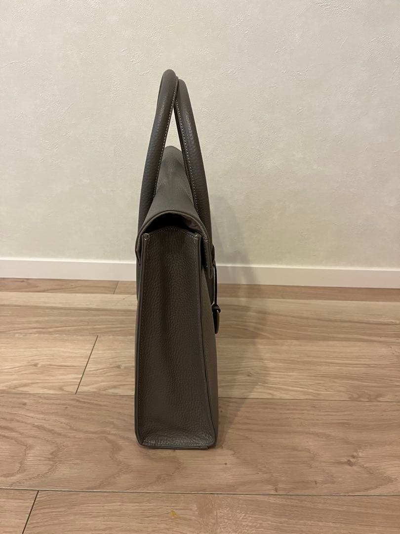 y*o様 TOFF &LOADSTONE デボネア　グレージュ