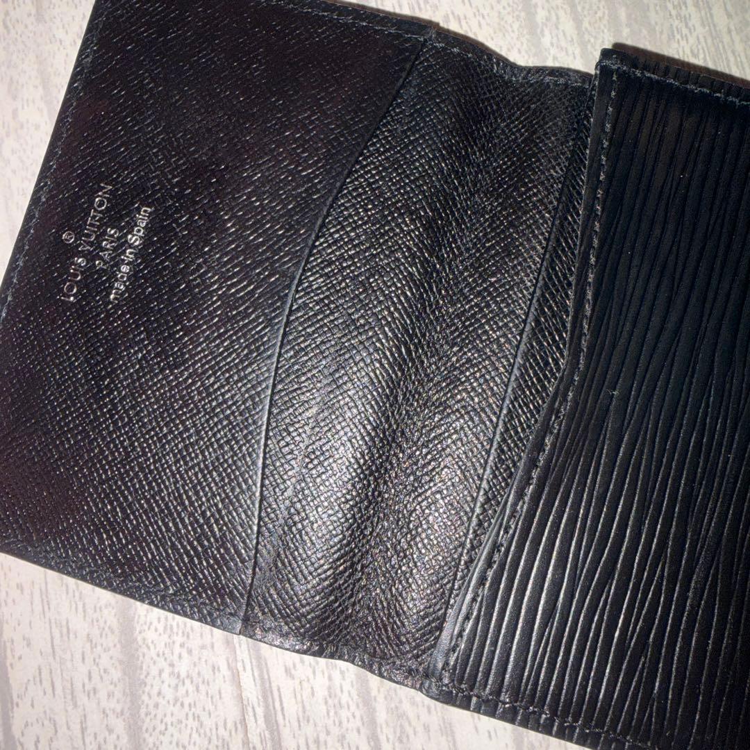 ルイヴィトン エピ アンヴェロップ カルト ドゥ ヴィジット カードケース