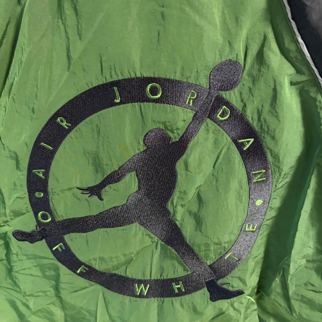 オフホワイト エアジョーダン　トラックジャケット