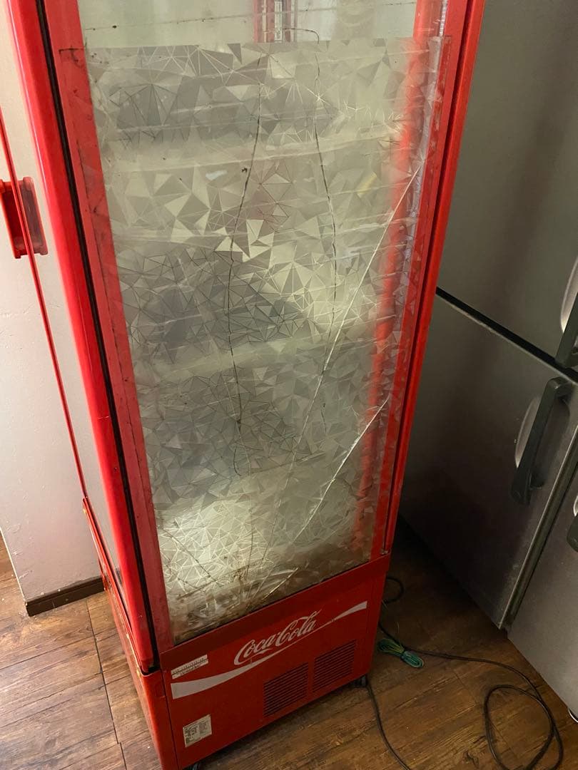 【どどんぱ】　【引き取り限定】コカコーラ 冷蔵ショーケース ガラス扉 4段