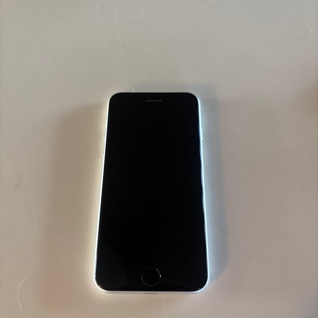 Apple iPhoneSE 第2世代　64GB 背面割れアリ