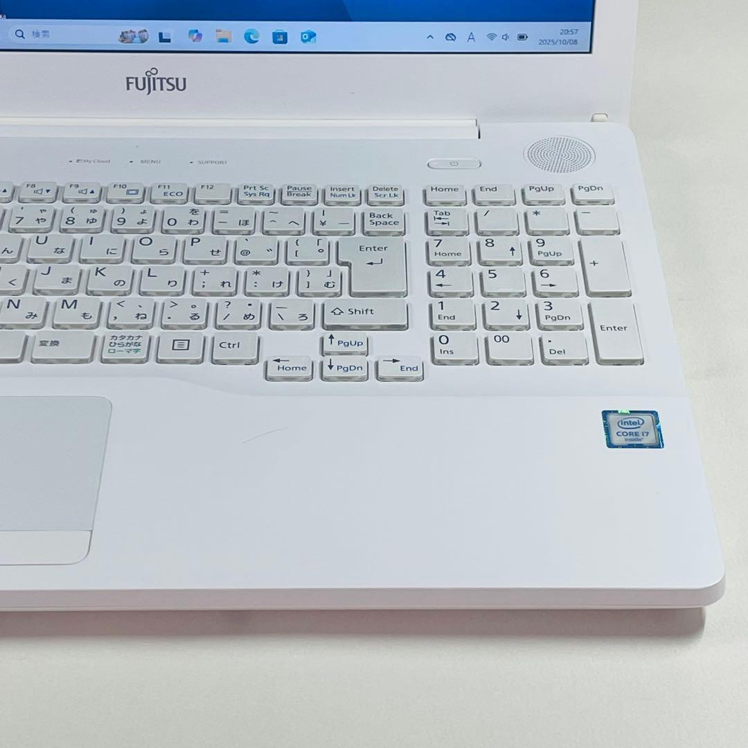 Core i7 SSD 512GB 32GB Windows11 富士通