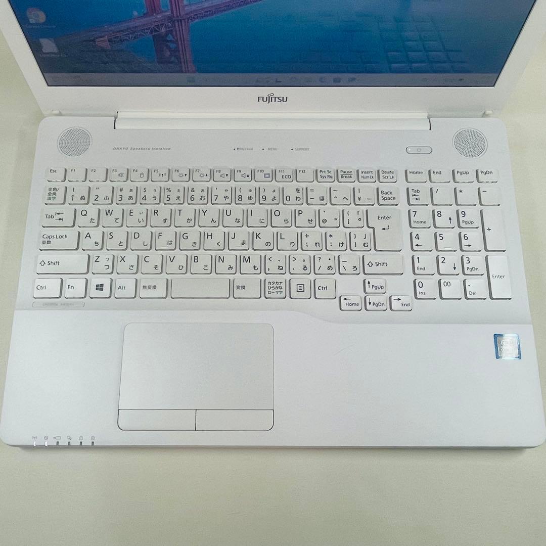 Core i7 SSD 512GB 32GB Windows11 富士通