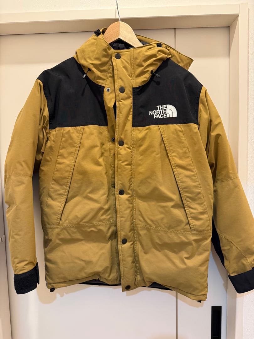 THE NORTH FACE マウンテンパーカーカーキ/ブラック