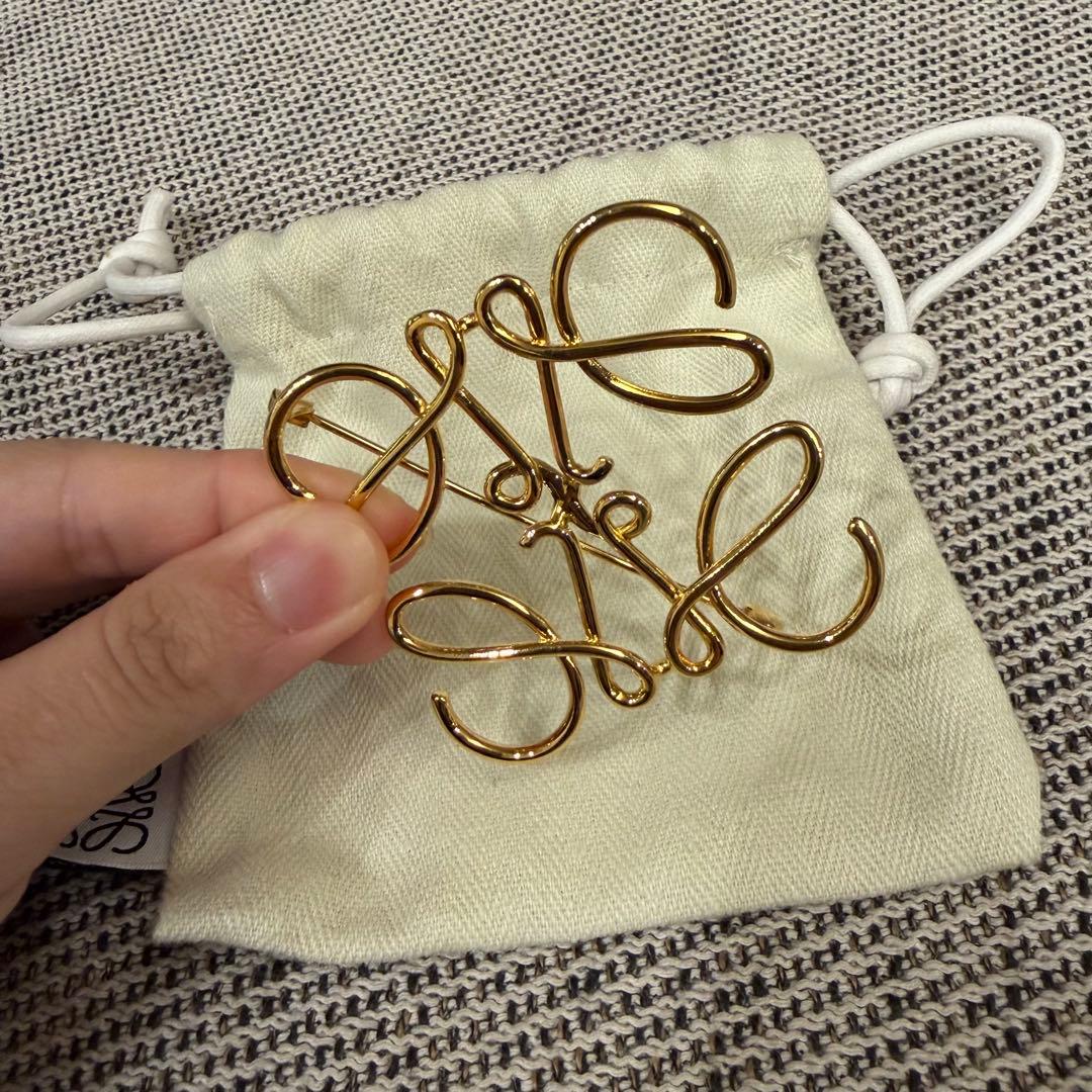 [美品！だけど訳あり！]LOEWE ロエベ　ブローチ