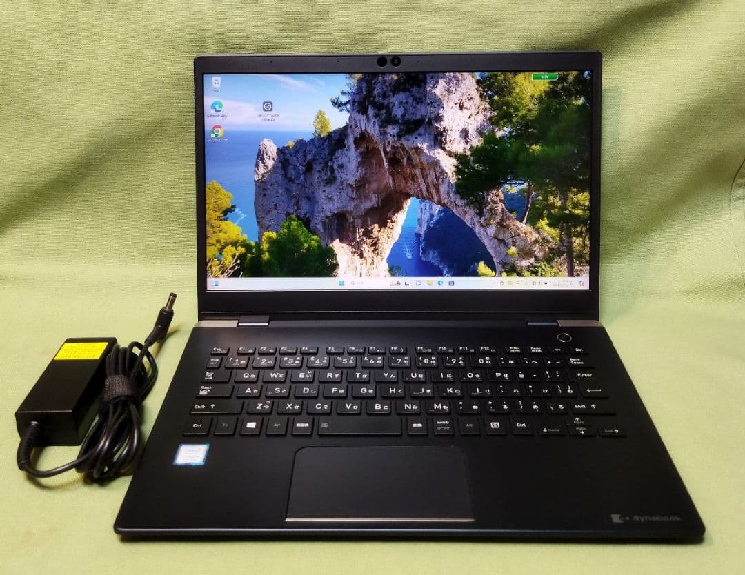 第8世代 Corei5 ノートPC Dynabook G83 Windows11