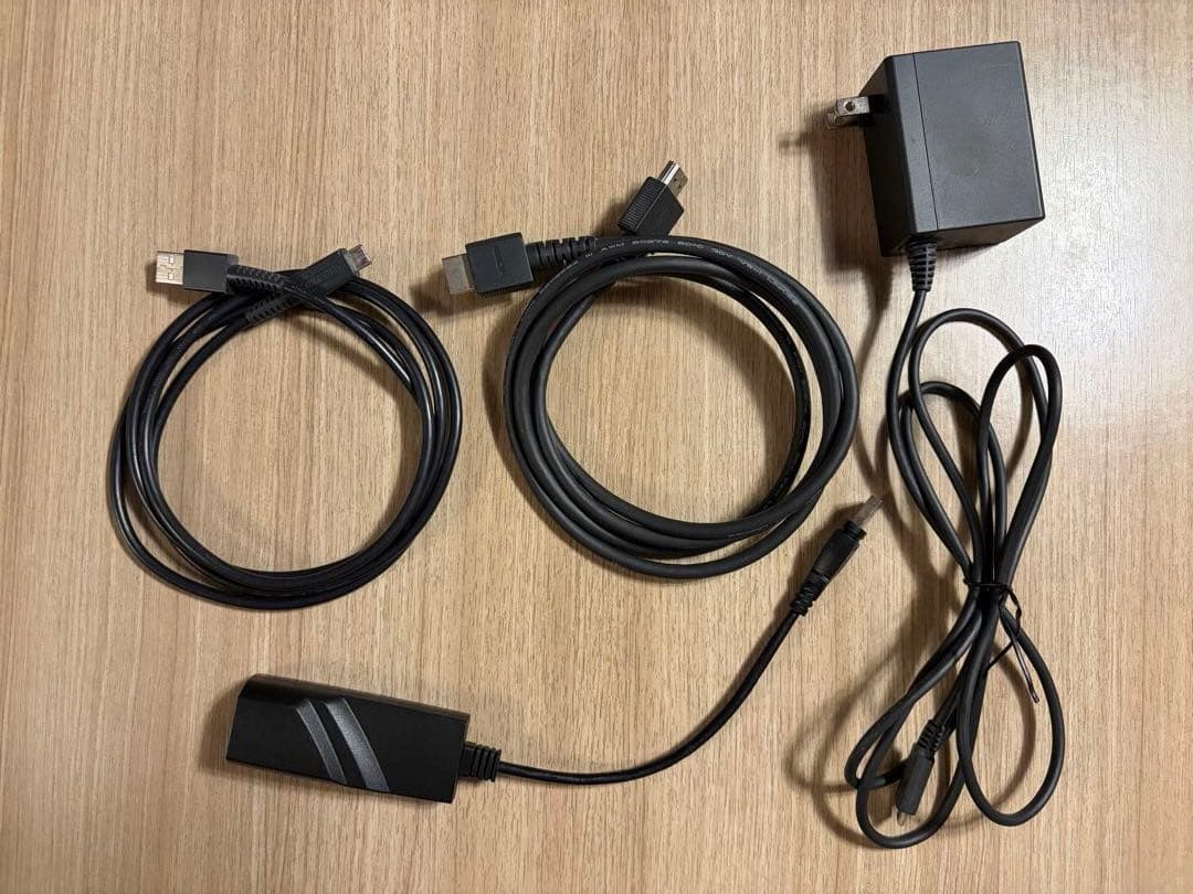 Nintendo Switch 本体　ニンテンドースイッチ　Joy-Con