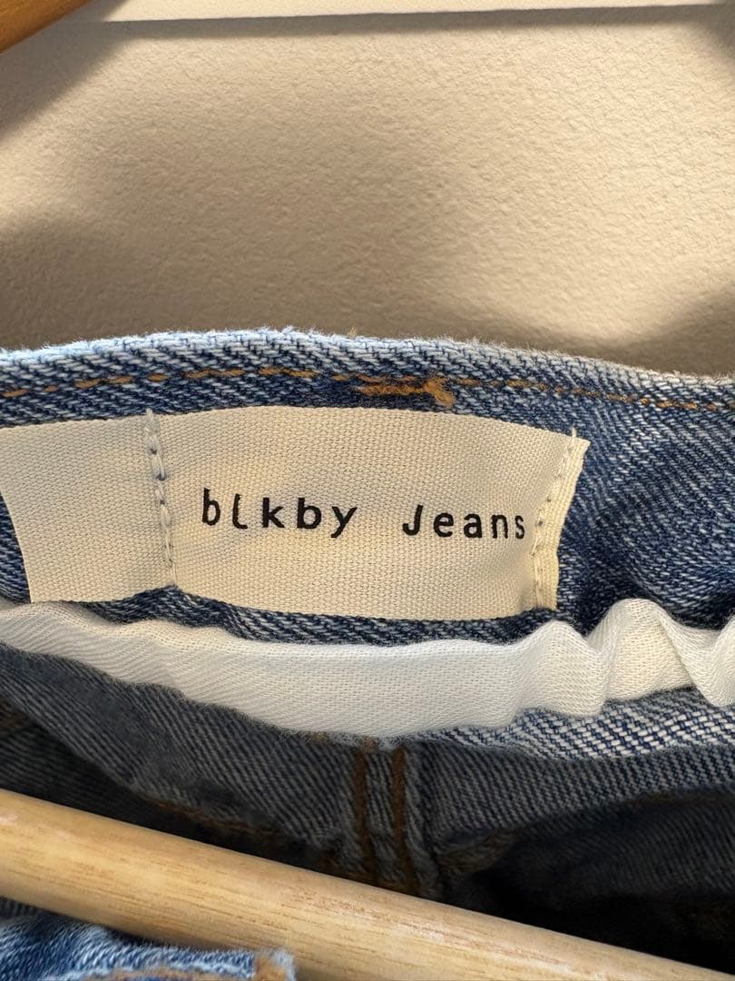BLACK BY MOUSSY ウエストスクイーズデニム