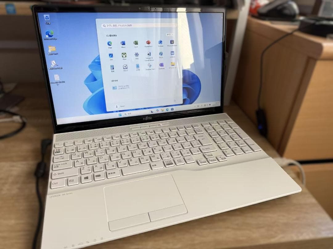 専用　富士通 FMVA30F1W　AMD Office付き