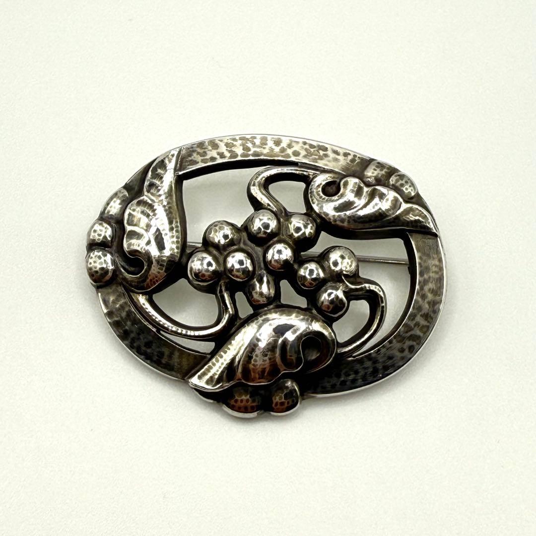 美品★ ジョージジェンセン 101 ブローチ ムーンライトグレープ シルバー