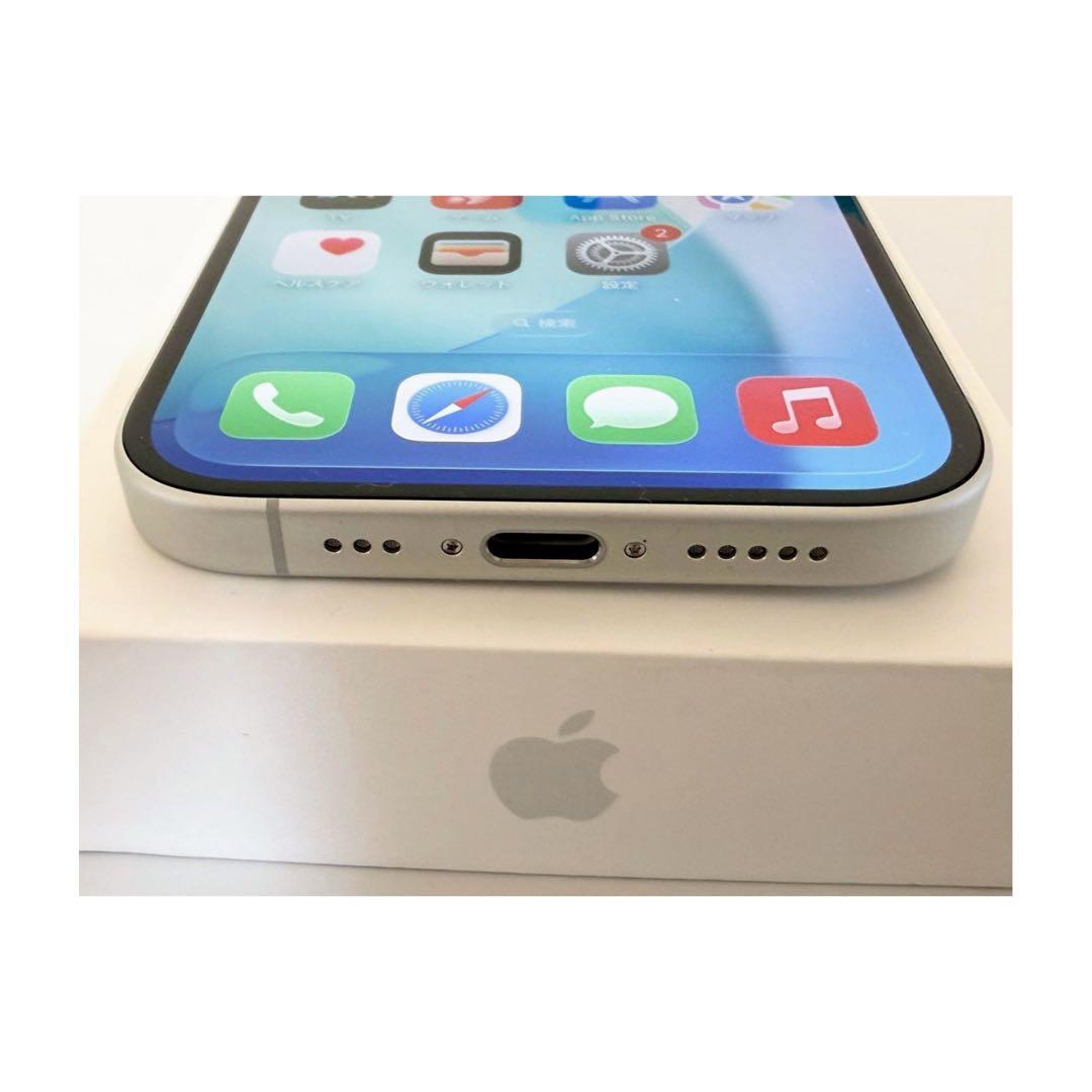 【美品】iPhone 16 128GB ホワイト SIMフリー