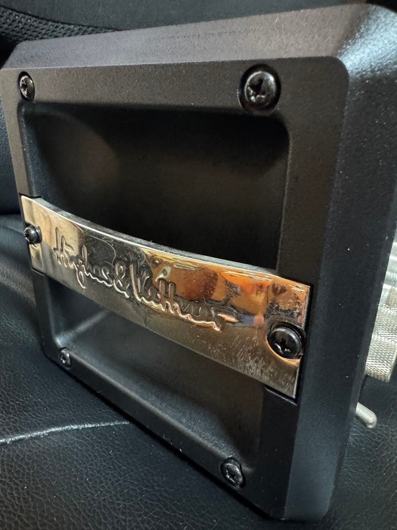 Hughes & Kettner TubeMeister5 アンプヘッド