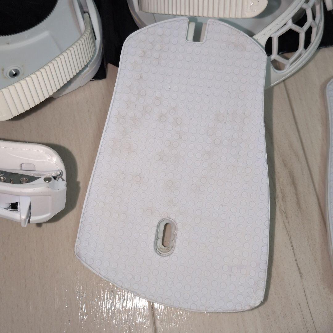 unionホワイト スノーボード ビンディング 取り付けパーツ付き