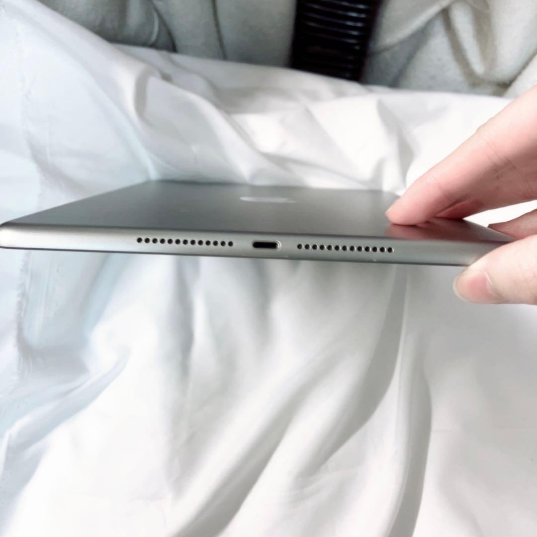 iPad本体 第6世代 9.7インチ 128GB 付属品付き