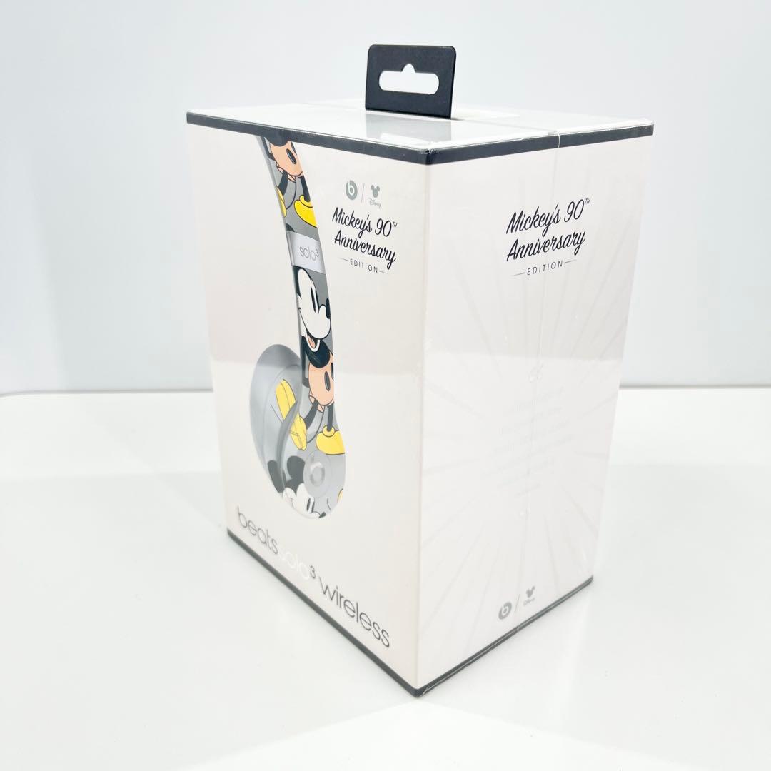 新品 beats by drdre ヘッドホン ミッキーマウス 生誕90周年記念