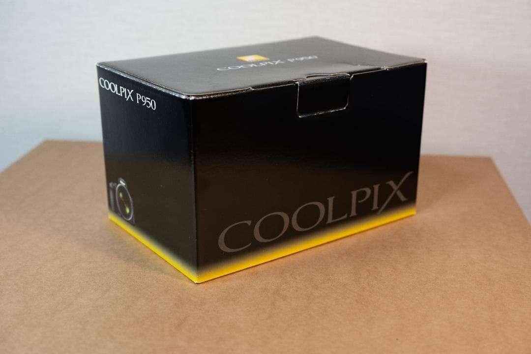 【美品】Nikon COOLPIX P950 （レンズフィルター・SDカード付）