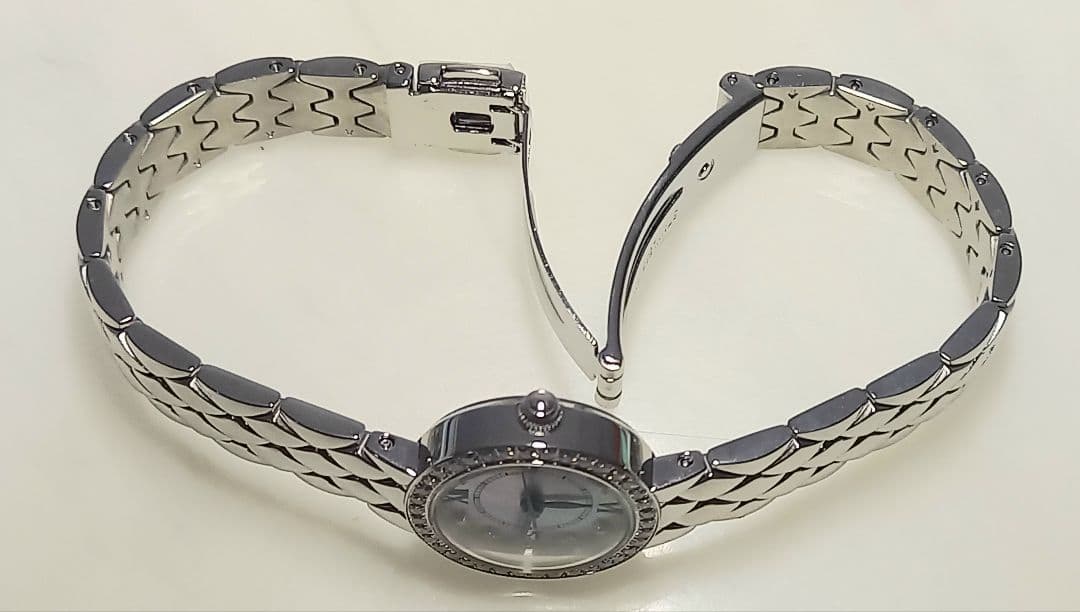 こ*ん様 Lunage /ソーラー D0.5ct　レディース　 シェル文字盤/A