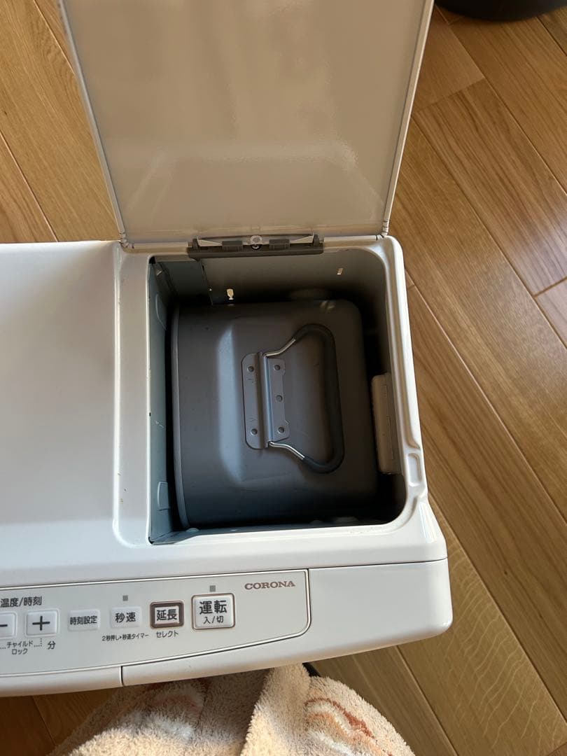 CORONA 石油ファンヒーター FH-VX7322BY-W