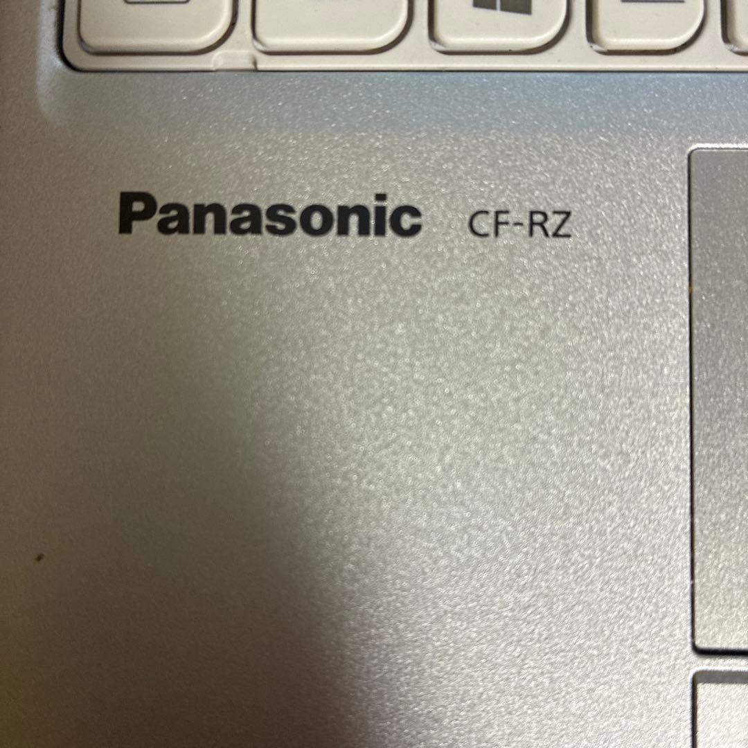 Panasonic Let's note CF-RZ ノートPC