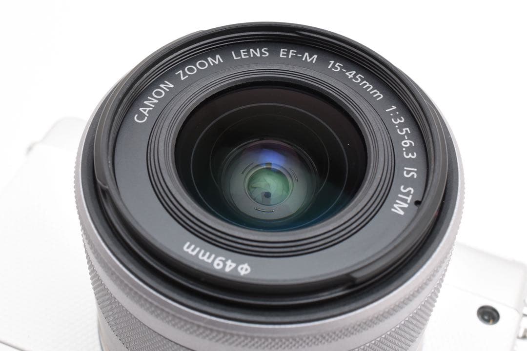 美品　CANON EOS M100 EF-M 15-45mm IS STM