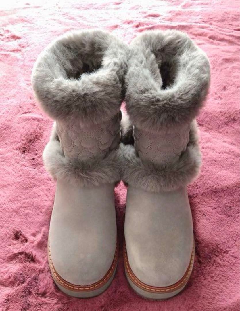 coachムートンブーツ