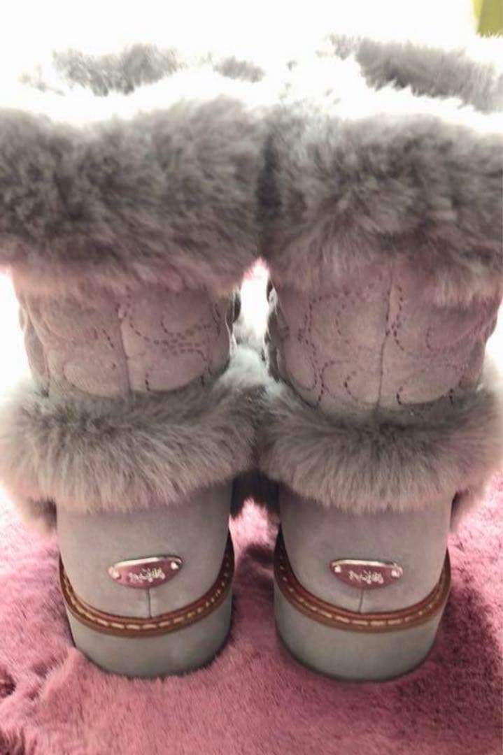 coachムートンブーツ