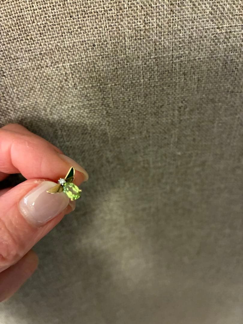 Bijou de Mミニミツバチピアス（BMEABEEPERY）