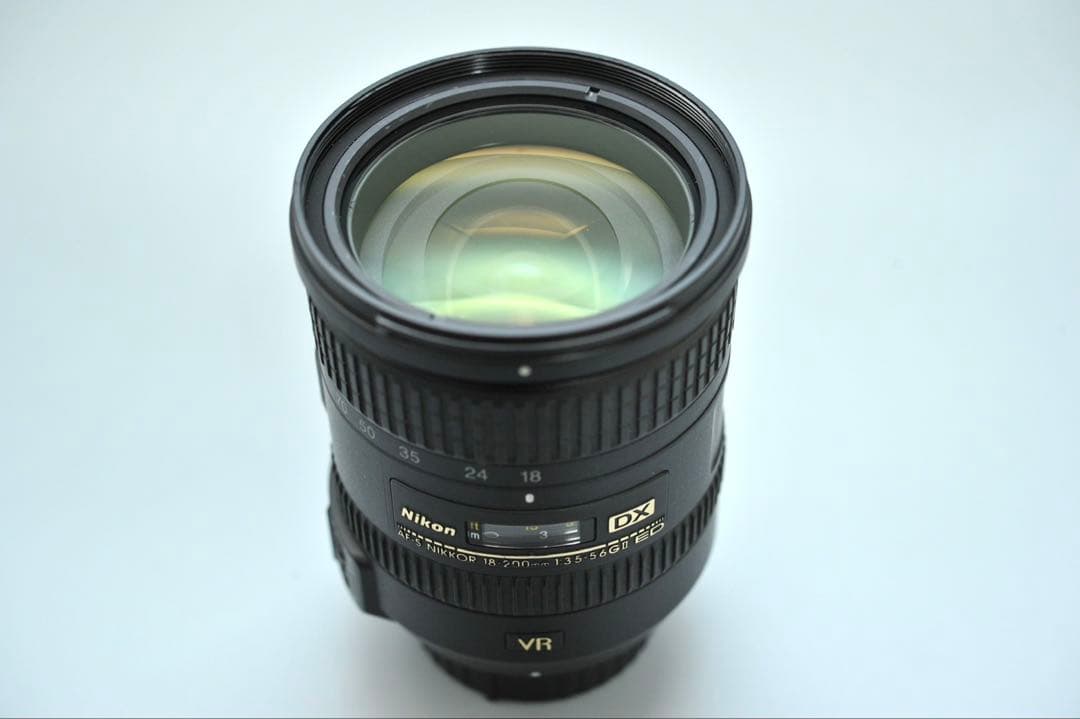 レンズ(ズーム) Nikon AF-S DX NIKKOR 18-200mm