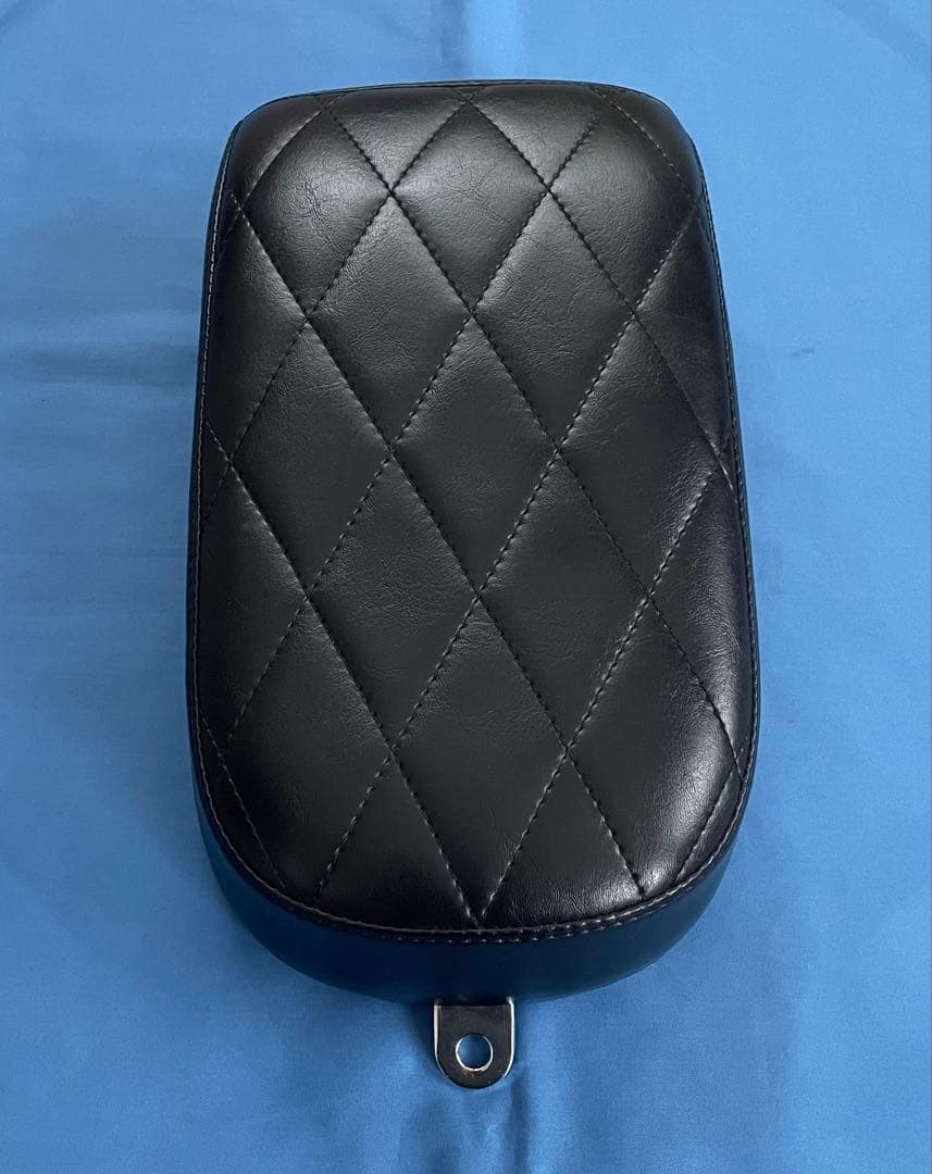 ラペラ　ハーレー　スポーツスター用　ピリオンシート