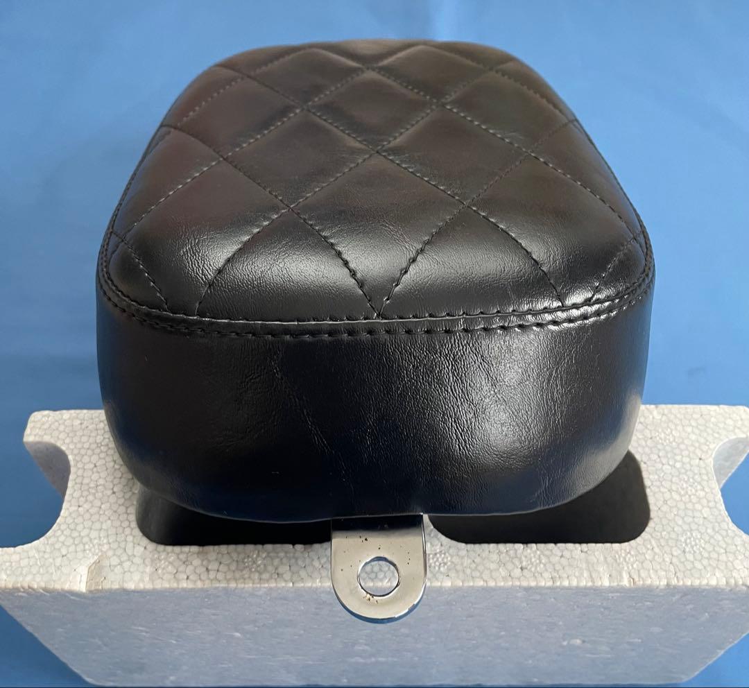 ラペラ　ハーレー　スポーツスター用　ピリオンシート