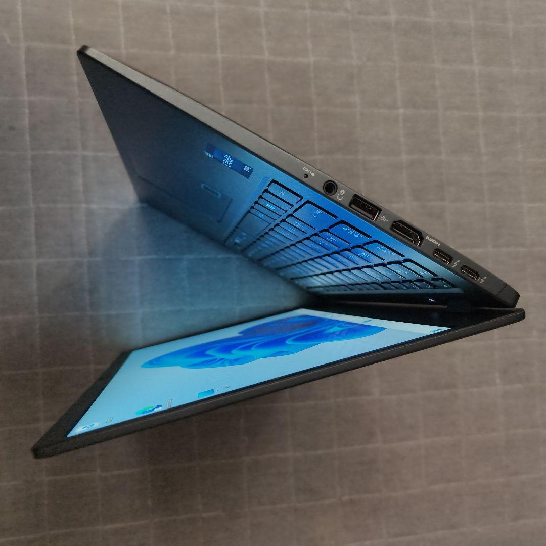 超美品 Dynabook 超軽量 驚速 13世代i5 16GB 512GB 19