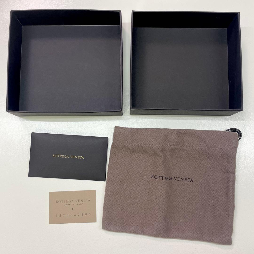 Bottega Veneta ブラック ジップ ケース