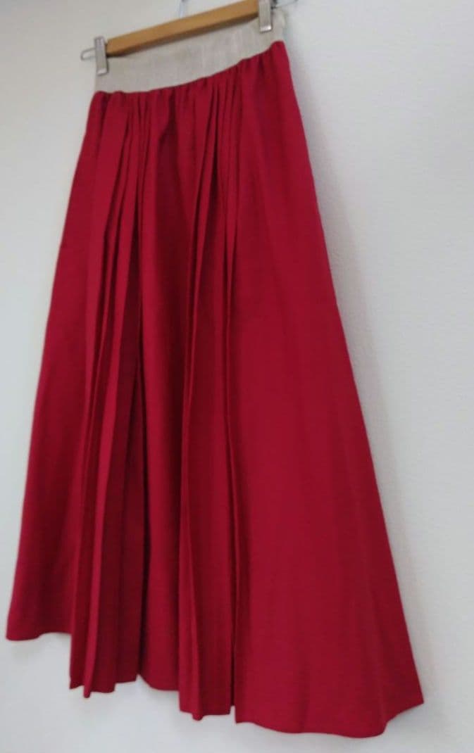 オニールオブダブリン ウール プリーツ入り ロングスカート アイルランド製 赤