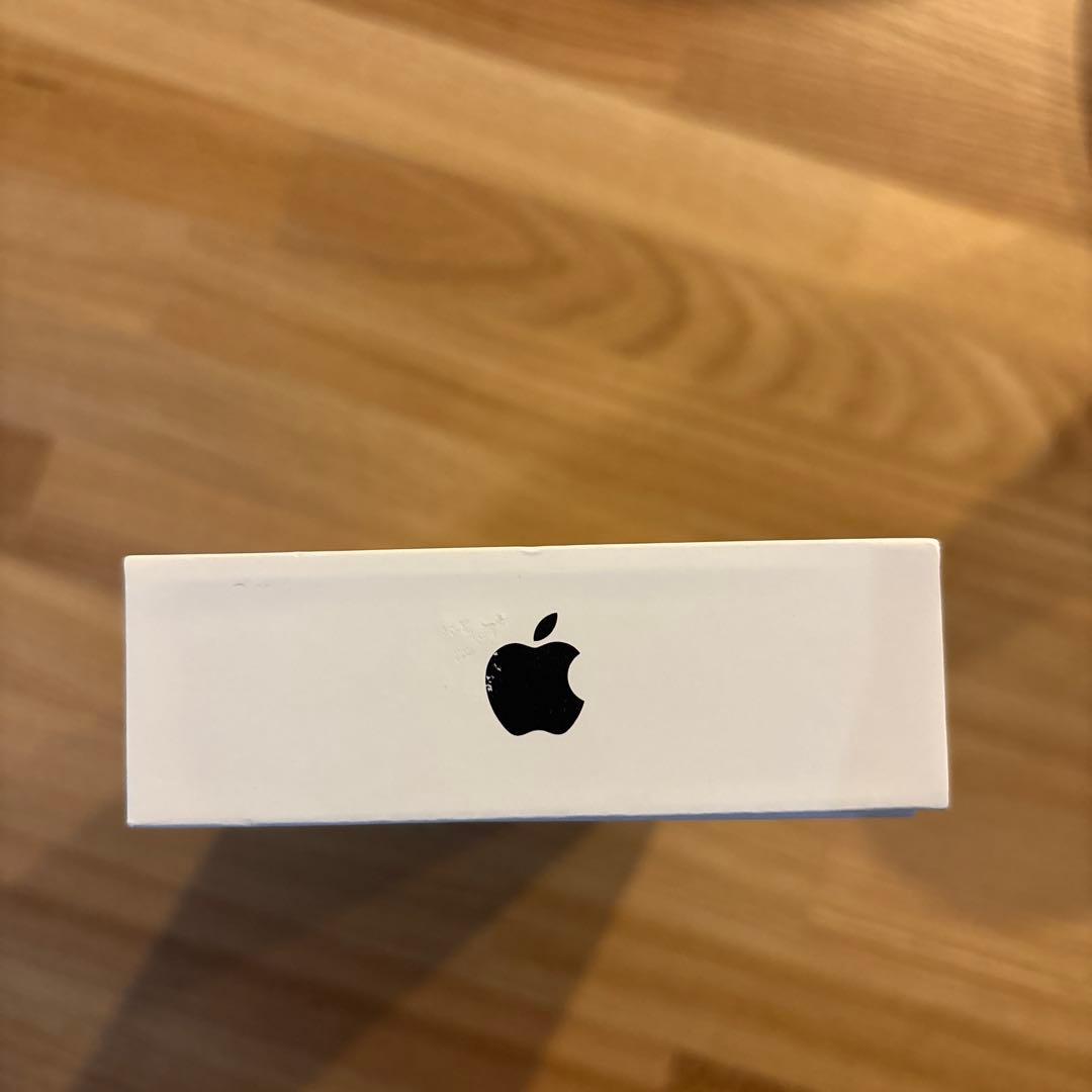 Apple iPhone 15 ブラック 本体 128GB 未使用品