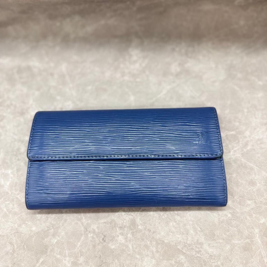 ルイヴィトン　VUITTON エピ ルイヴィトン　長財布　ブルー系