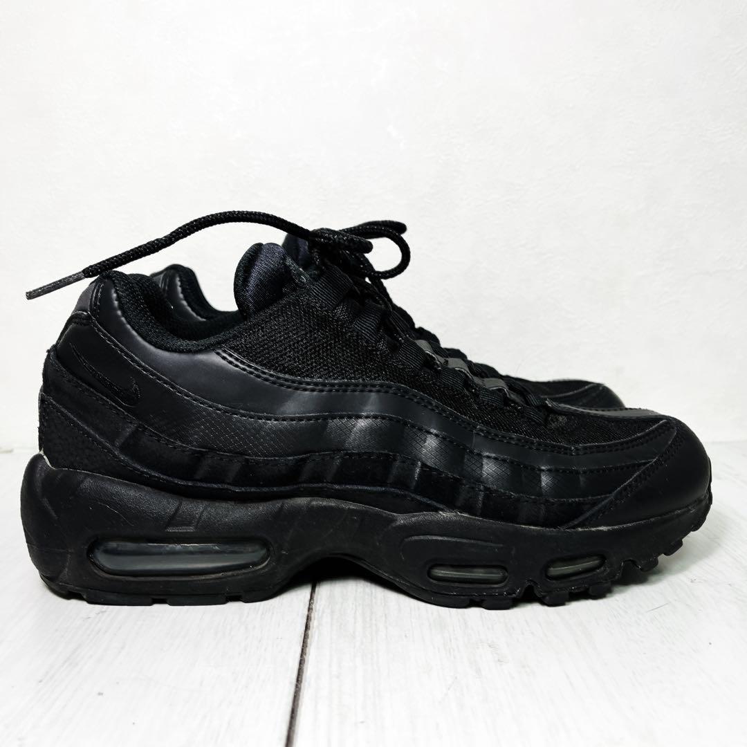 【美品】NIKE AIRMAX95 ESSENTIAL 25㎝ トリプルブラック