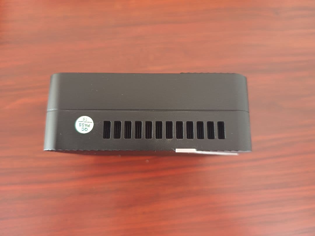 MINISFORUM ミニPC UM560 Ryzen5 32GB 512GB